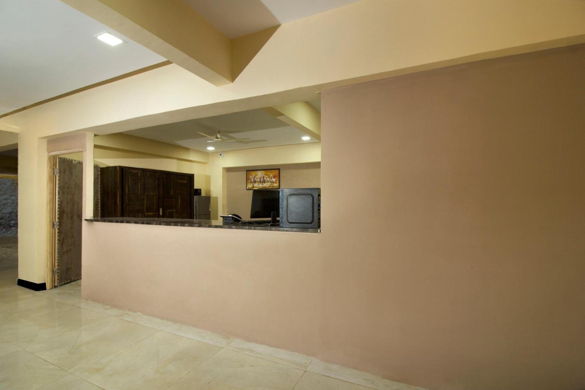 Hotel O The Star Hotel Panvel Luaran gambar