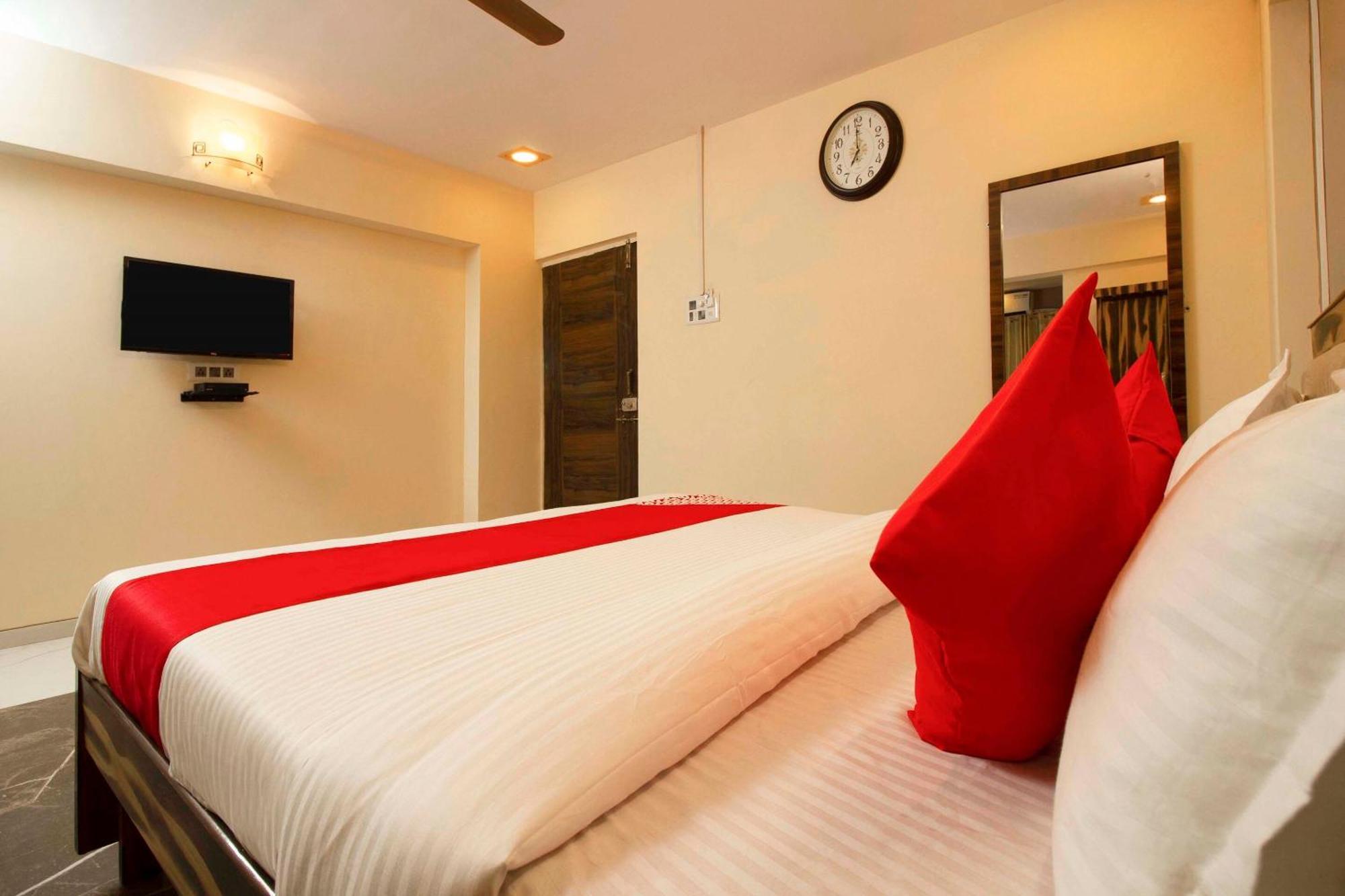 Hotel O The Star Hotel Panvel Luaran gambar